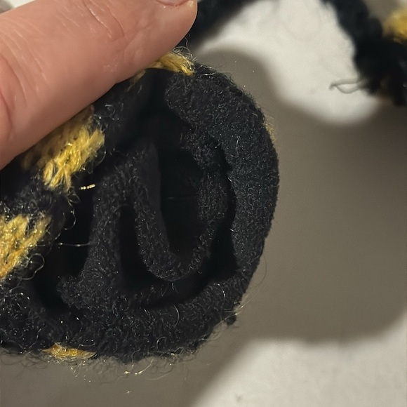 San Diego Hat Company Baby Fleece Lined Wool Tiger Mittens - Picture 7 of 7